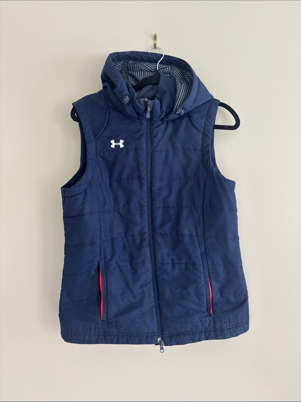 Women’s Under Armour Navy Quilted Hooded Puffer Vest with Red Accent